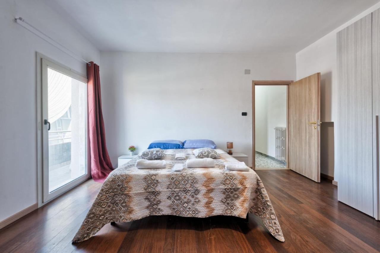 Venice H&S Apt Private Room With Ac & Tv Mestre Esterno foto